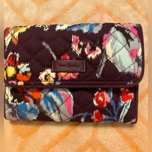 Vera Bradley Riley Compact Wallet Indiana Rose